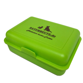 Rechteckige Kunststoff-Snackbox in apfelgrün mit Makrenlogo NATURBEUTE auf dem Deckel